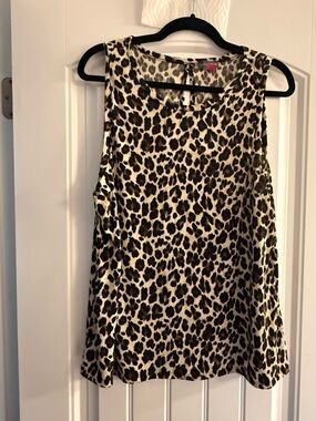 Vince Camuto Leopard Print Sleeveless Cami in Beige and Black